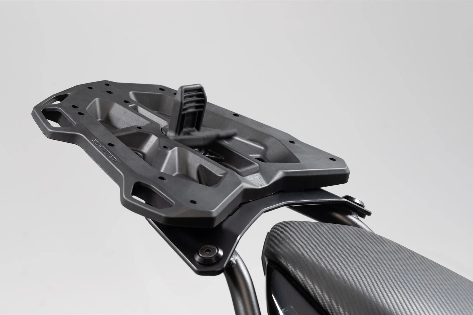 Adapter plate for STREET-RACK For Trax topcase ADV/ION/EVO Black - Image 3