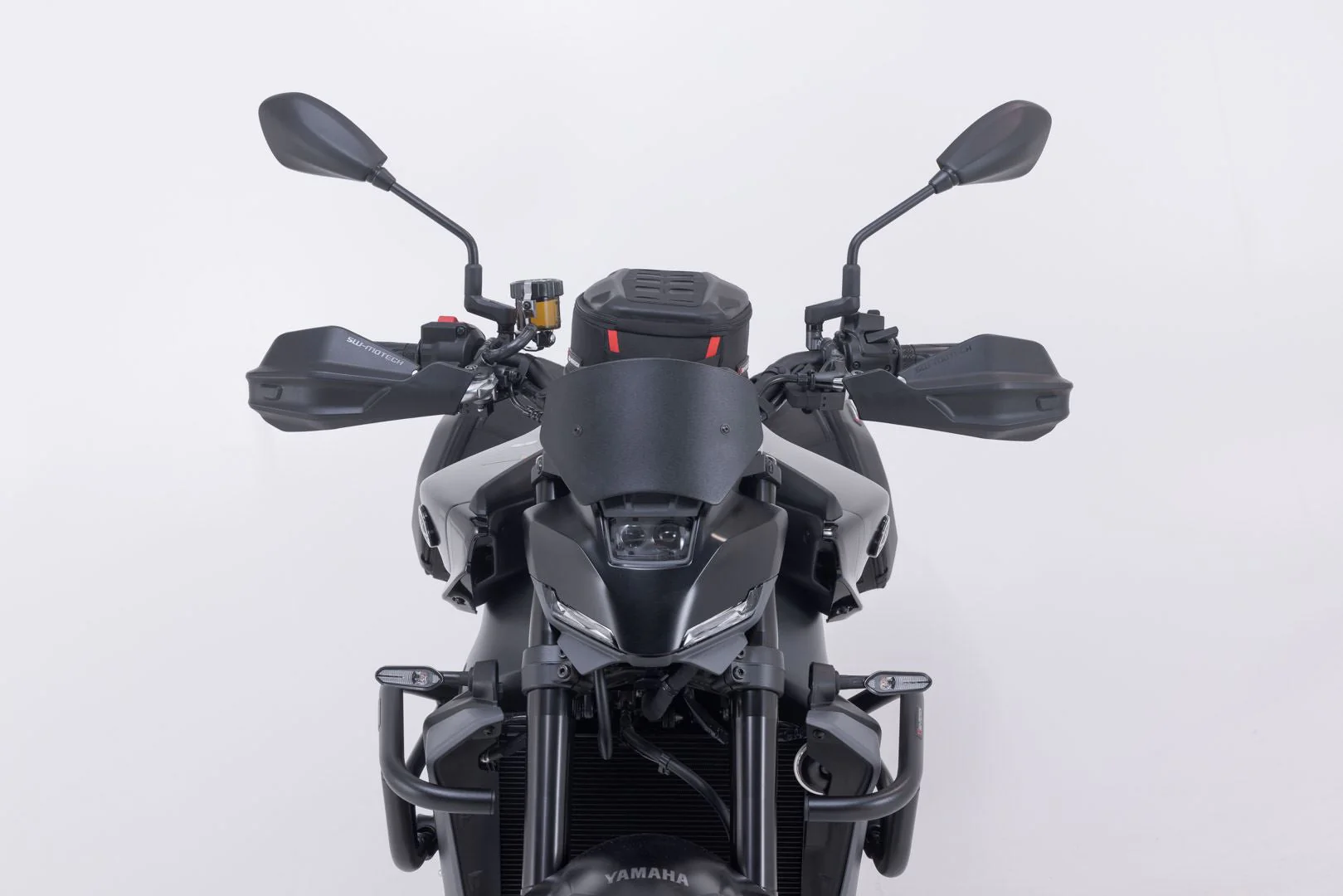 Adventure handguard kit Black. Yamaha MT-09 (23-). - Image 2