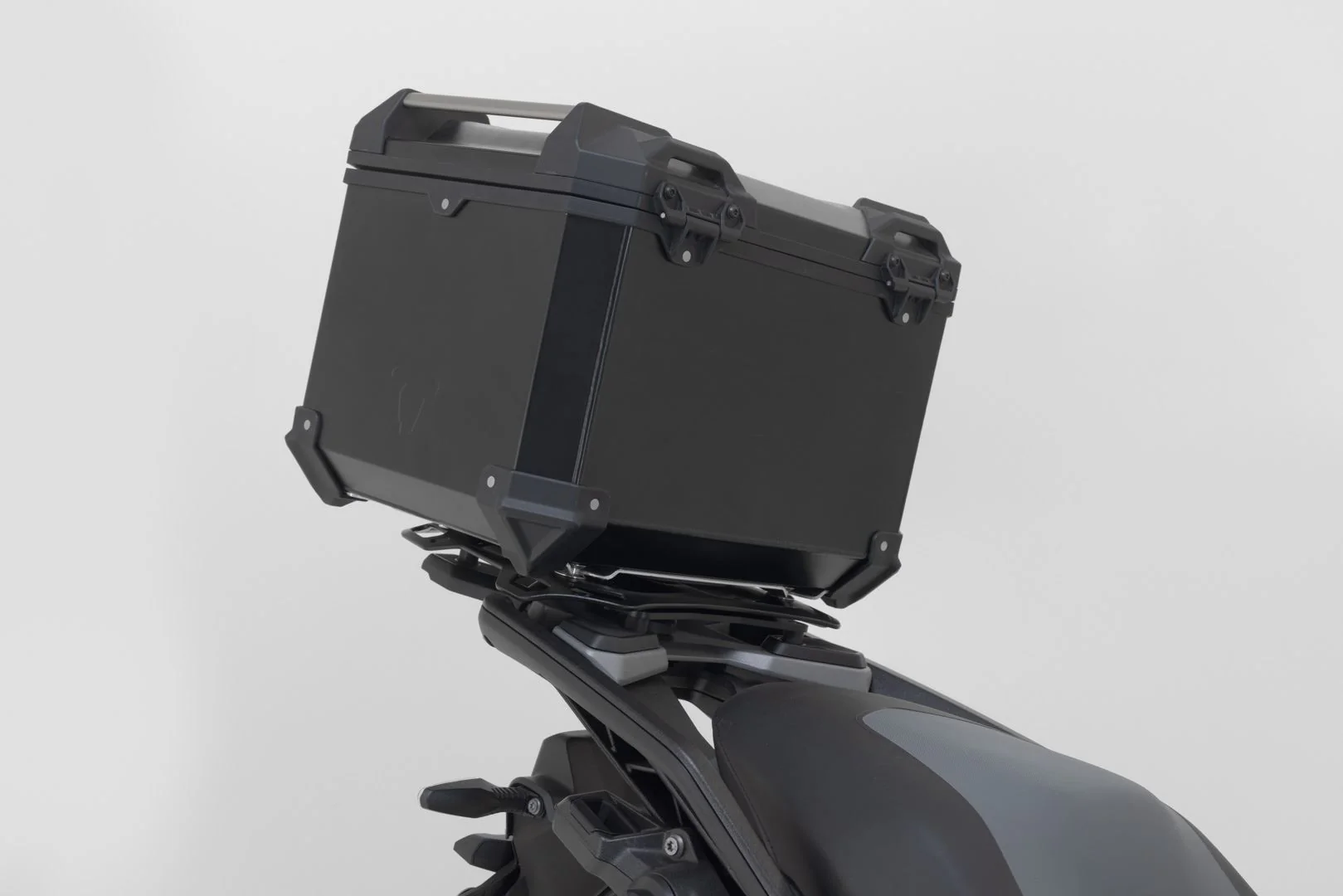 Adventure set luggage Black. BMW R 1300 GS (23-). BMW top case holder. - Image 5