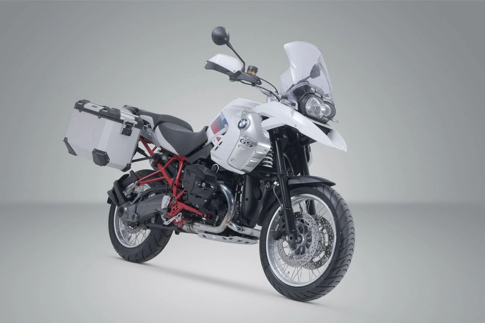 Adventure set TRAX ADV Silver. BMW R 1200 GS (04-12).