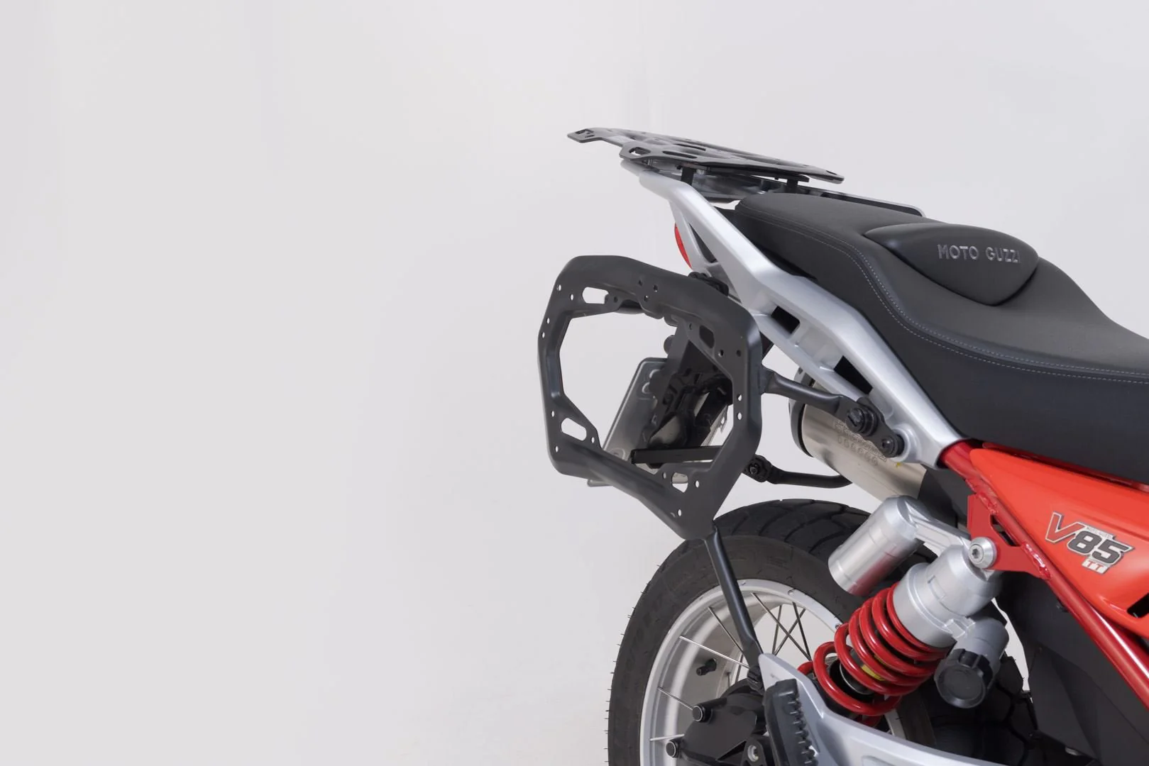 AERO ABS side case system 2x25 l. Moto Guzzi V85 TT / Strada (24-). - Image 3