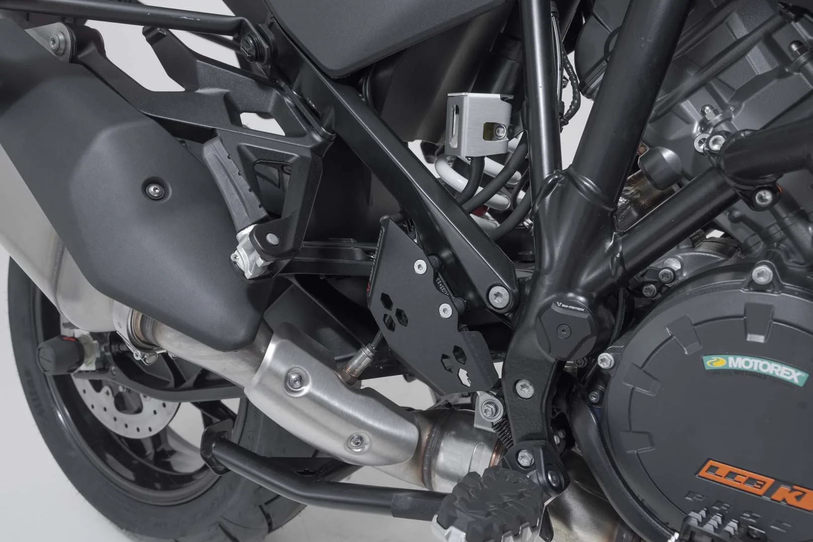 Brake Cylinder Guard KTM 1290 Super Adventure (21-) Black - Image 3