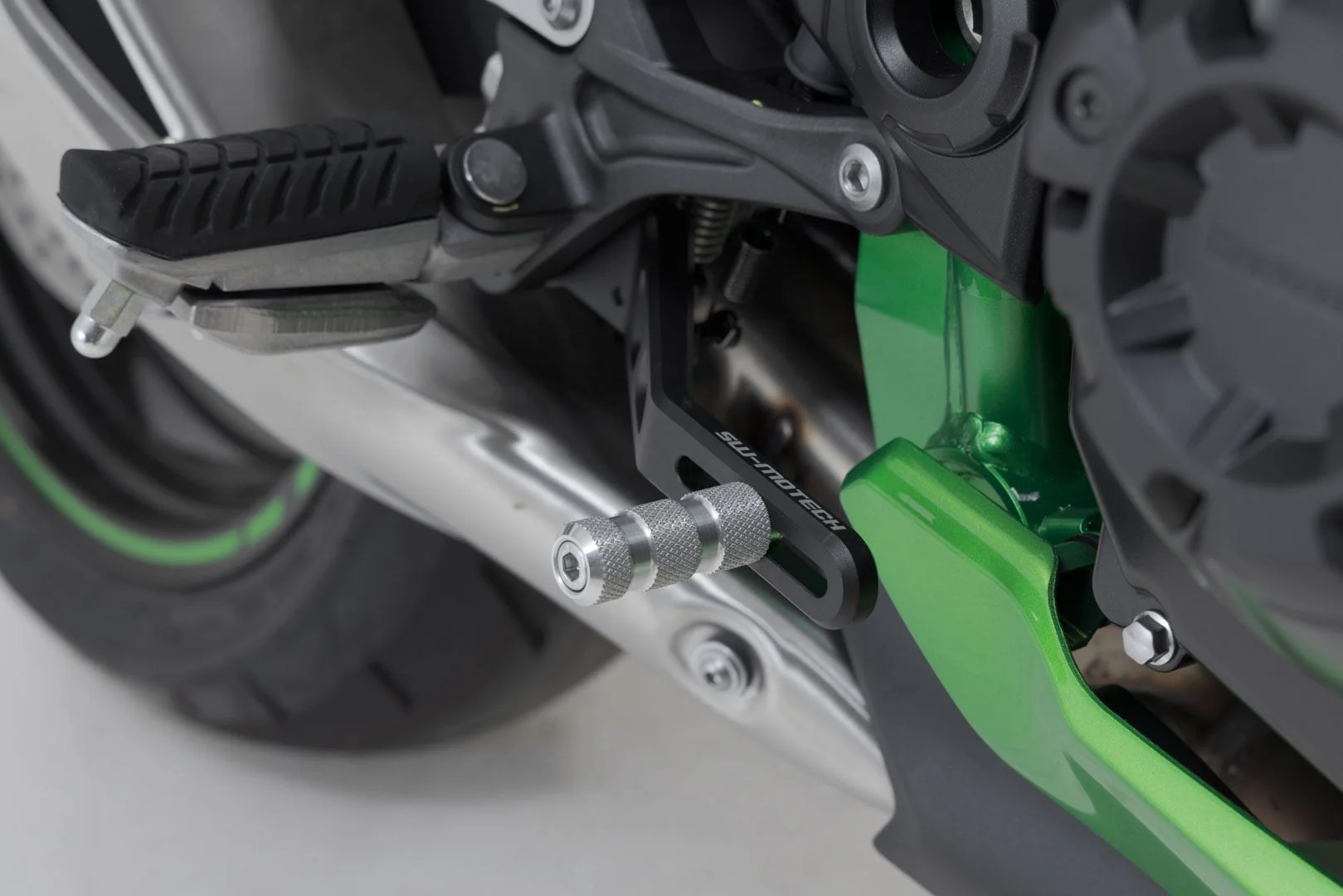 Brake pedal Kawasaki Z900 (16-) - Image 2