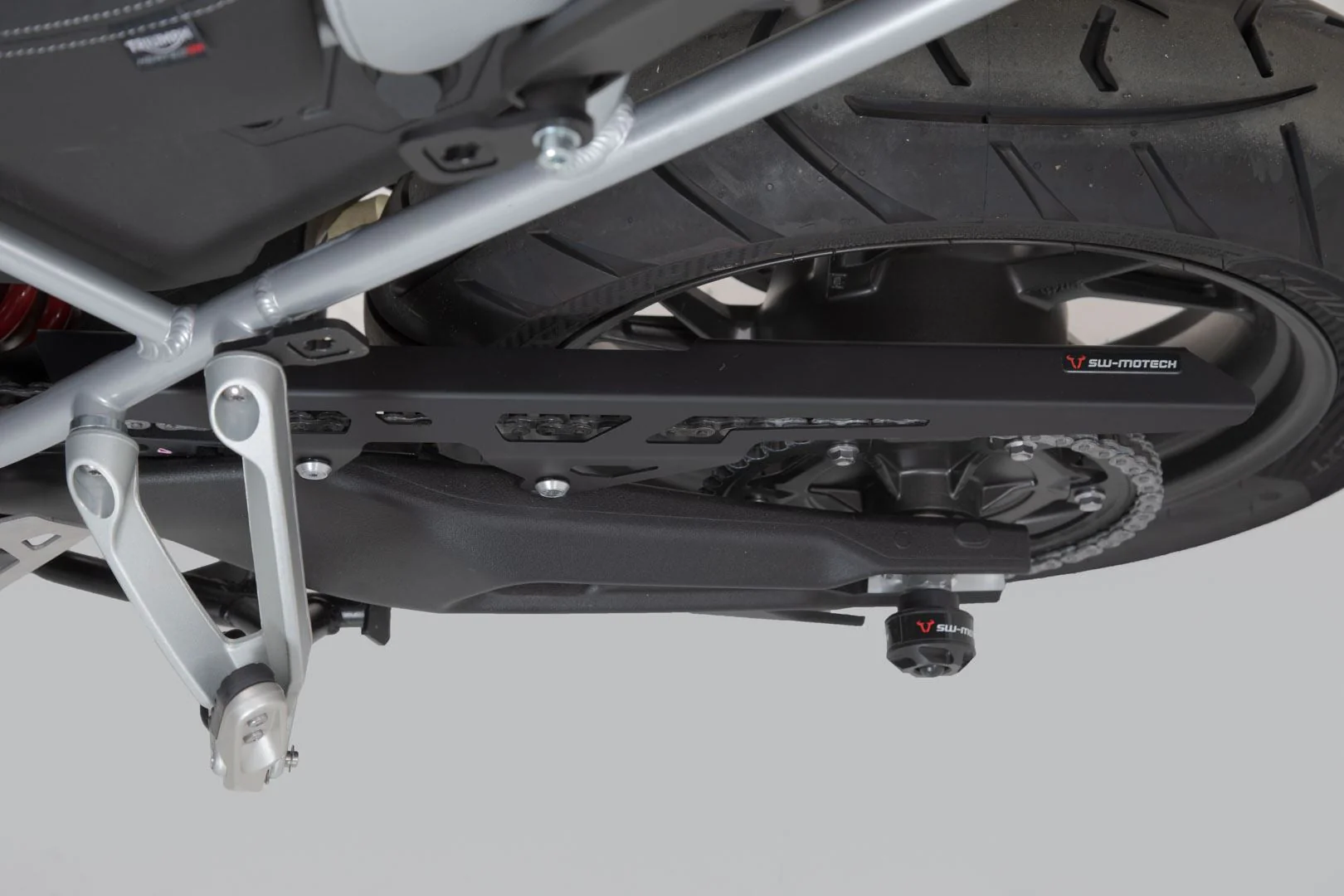 Chain guard Triumph Tiger 900/ GT/ Rally/ Pro (19-23) Black - Image 5