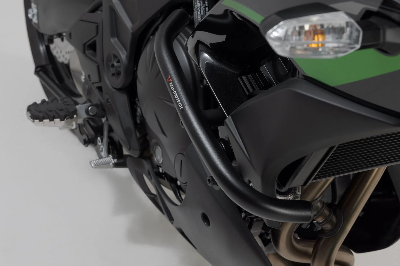 Crash bar Kawasaki Versys 650 (15-) Black - Image 4