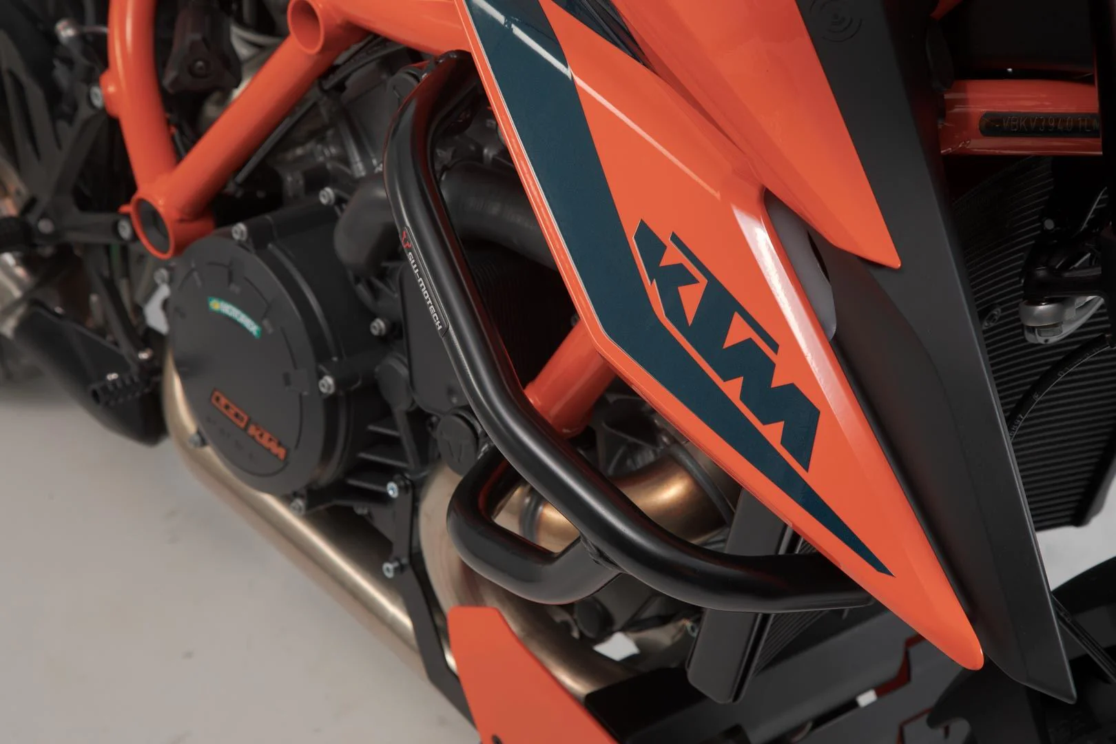 Crash bar KTM 1290 Super Duke R (19-) Black - Image 5