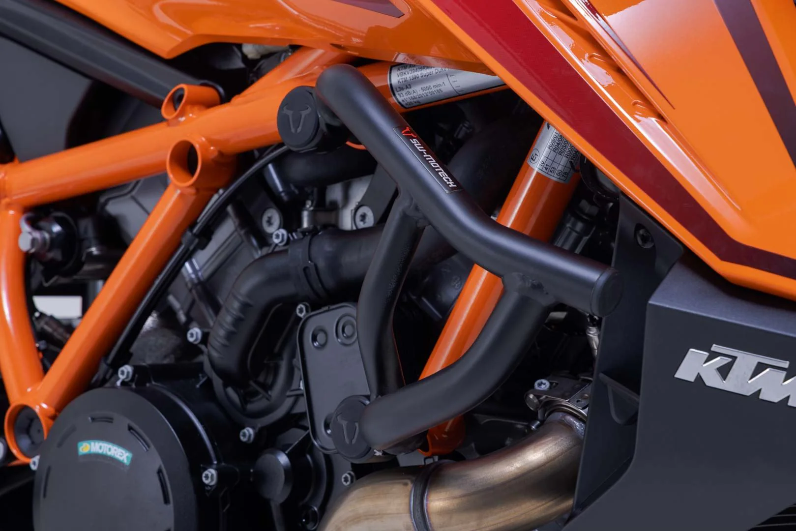 Crash bar Black. KTM 1390 Super Duke R/EVO (23-).