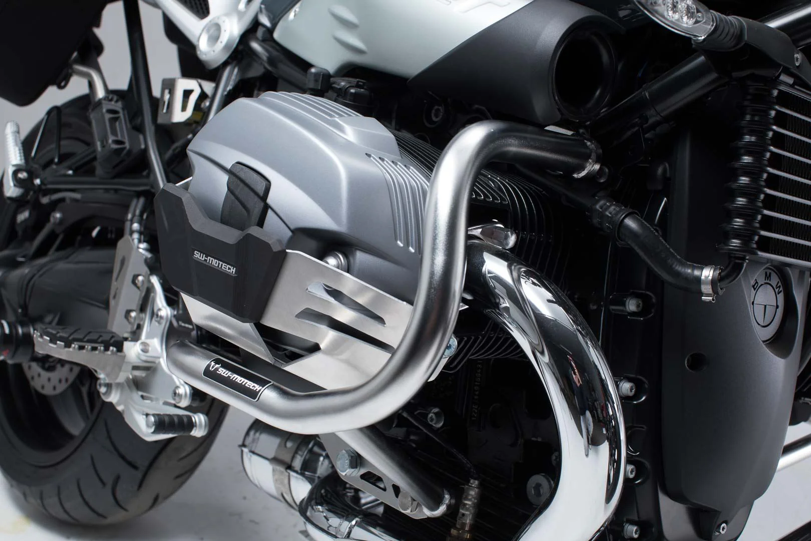 Crash bar BMW R nineT models (14-) Silver - Image 2
