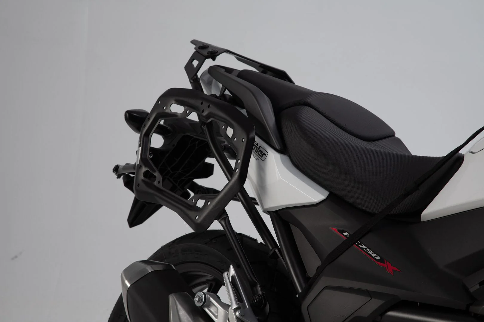 DUSC hard case system Black. 33/33L. Honda NC750X/XD NC750S/SD. - Image 2