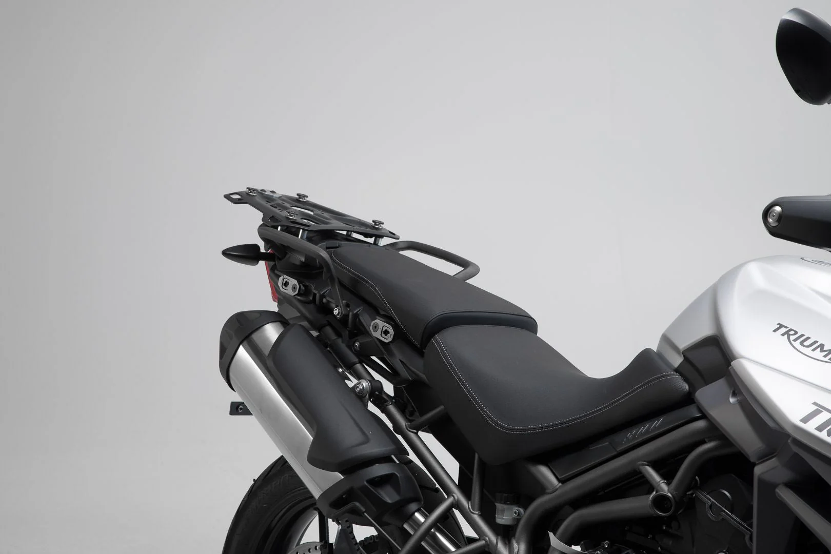 DUSC hard case system Black. 41/33L. Triumph Tiger 800 models (10-). - Image 2