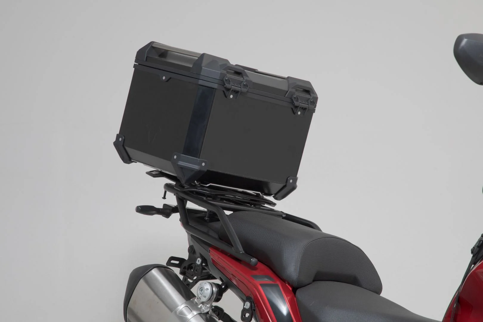 Engine case protector Black. KTM 990 Duke (23-). - Image 9