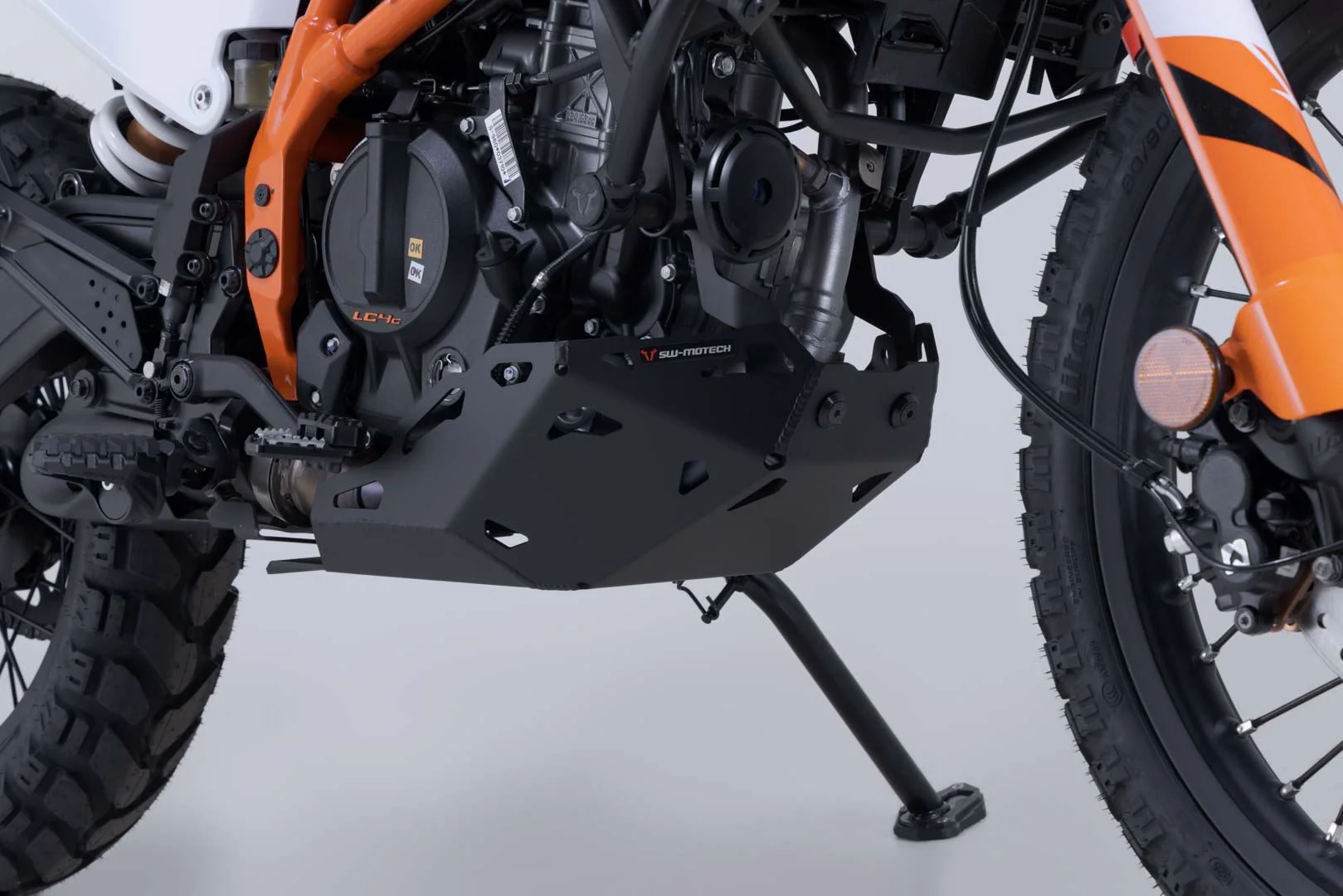 Engine guard Black. KTM 125/250/390 models (25-). - Image 3