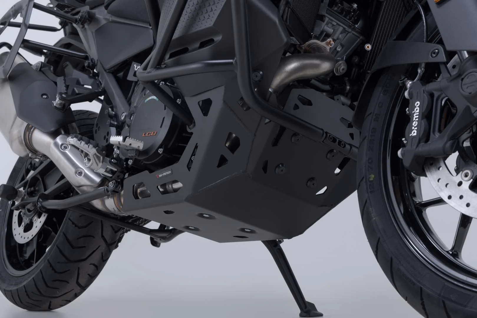 Engine guard Black. KTM 1290 / 1390 Super Adventure (21-). - Image 3