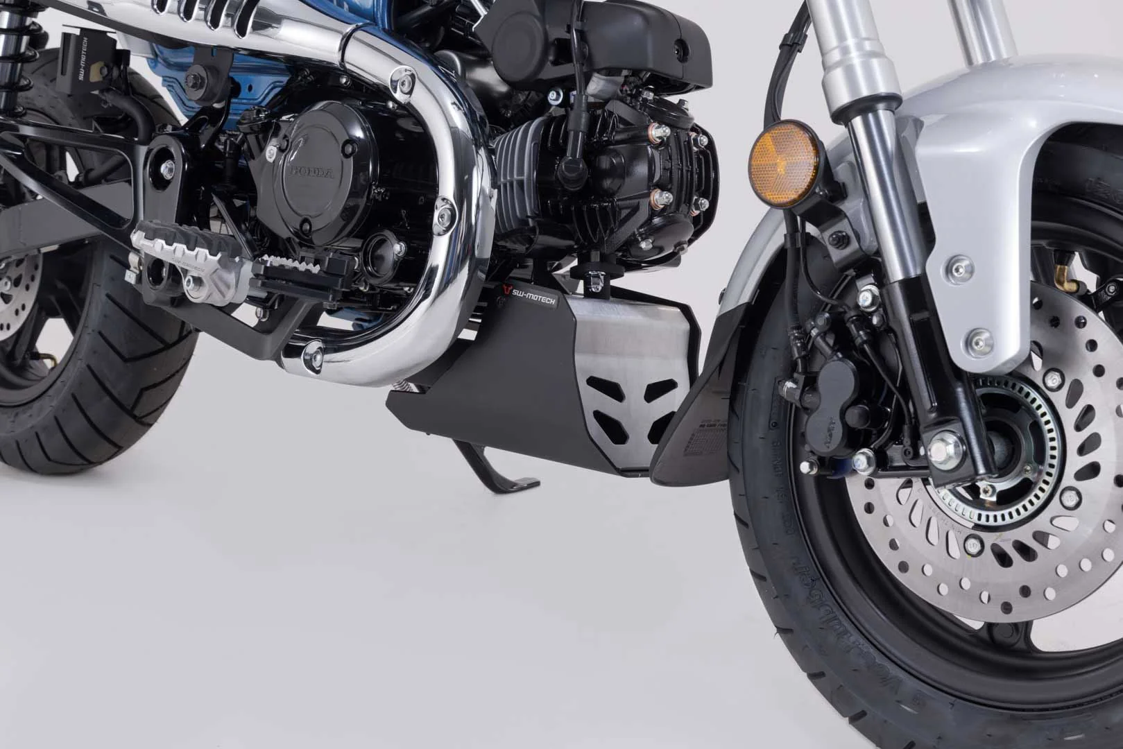 Engine guard Black/Silver. Honda Dax 125 (22-). - Image 2