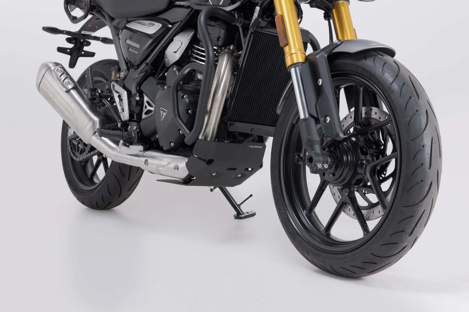 Engine guard Black. Triumph Speed 400 (23-).