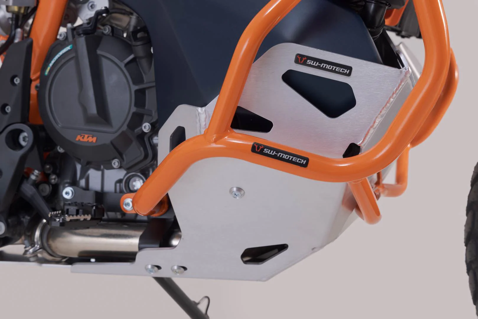 Engine guard KTM 790 Adv/R, 890 Adv/R Silver - Image 5