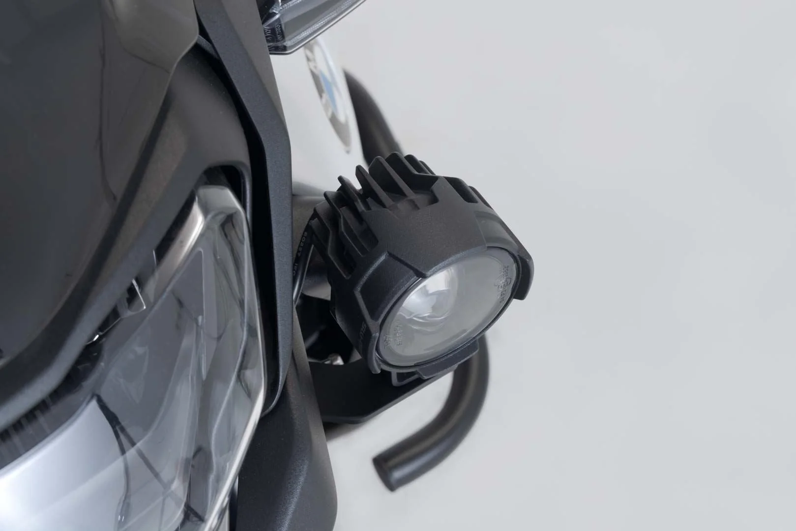 EVO fog light kit Black. BMW F 900 GS (23-). - Image 5