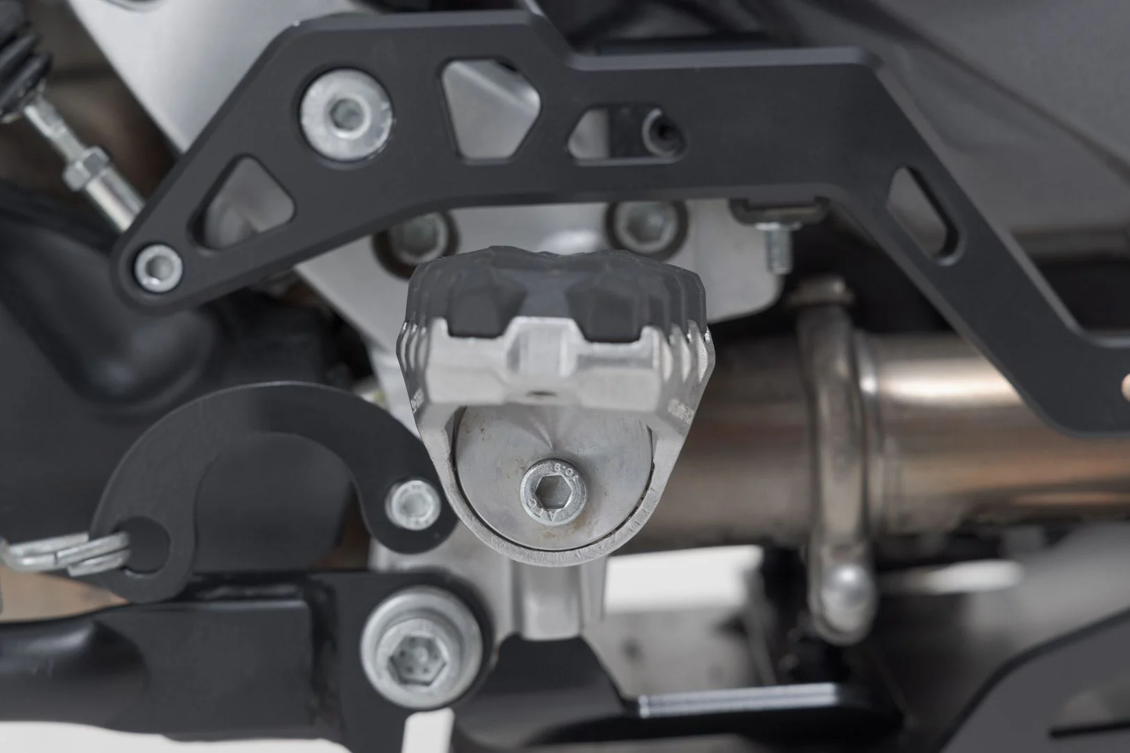 EVO footrest kit Ducati Multistrada V4 / V2, DesertX - Image 3