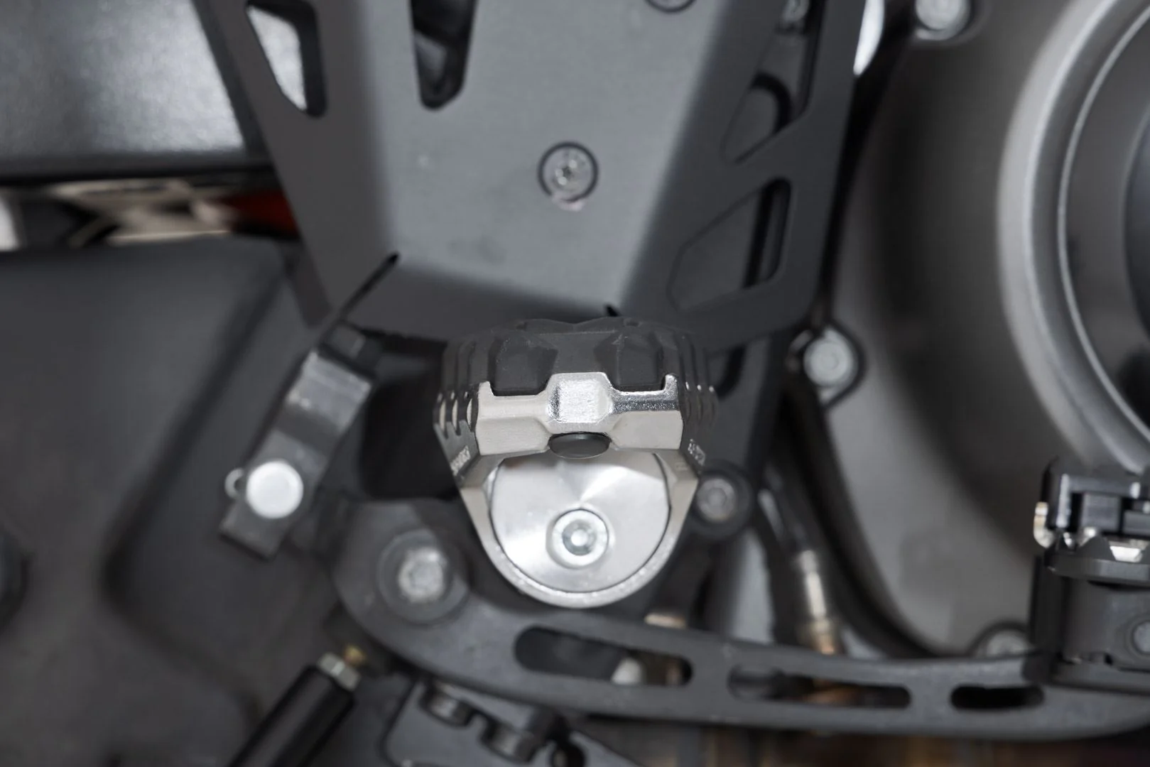EVO Footrest Kit Harley-Davidson Pan America (21-) - Image 3