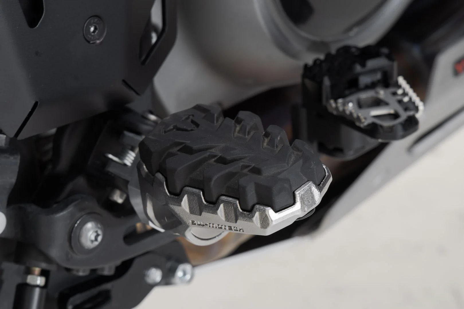EVO Footrest Kit Harley-Davidson Pan America (21-) - Image 7