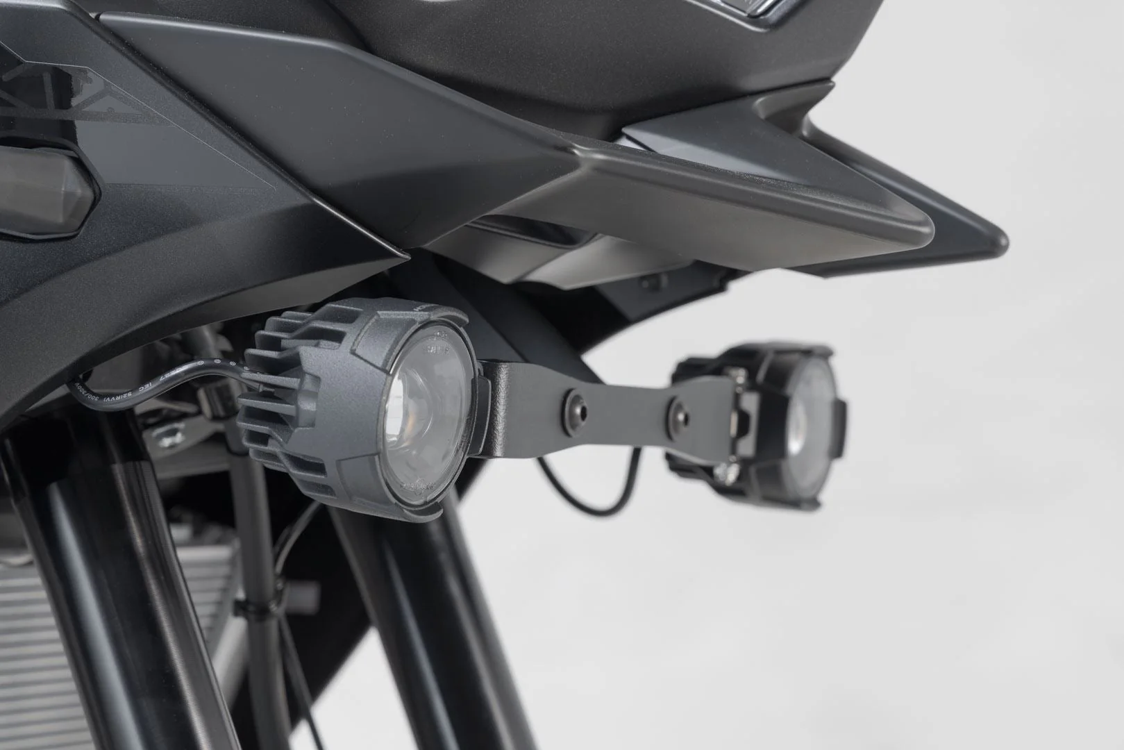 EVO high beam kit Kawasaki Versys 650 (21-) Black - Image 4