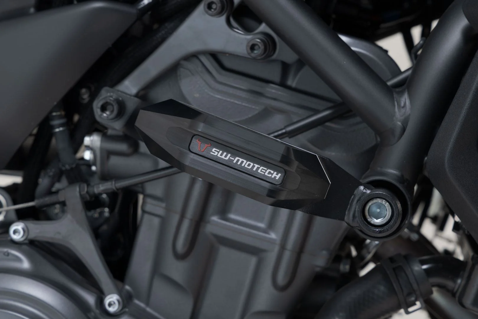 Frame slider kit  Yamaha MT-07 (14-) / MT-07 Tracer (16-) Black - Image 4