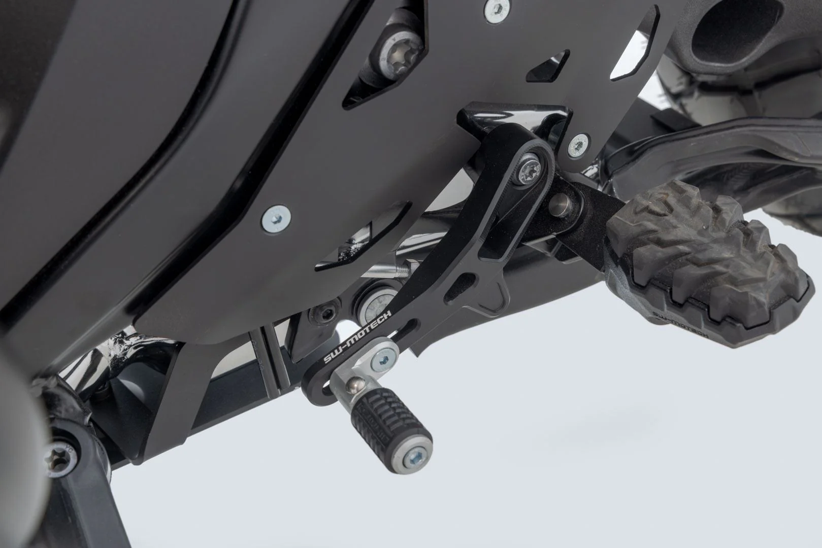 Gear lever and brake pedal set BMW R 1300 GS (23-) - Image 4