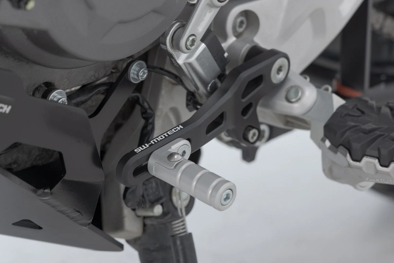Gear lever Ducati DesertX (22-) - Image 2