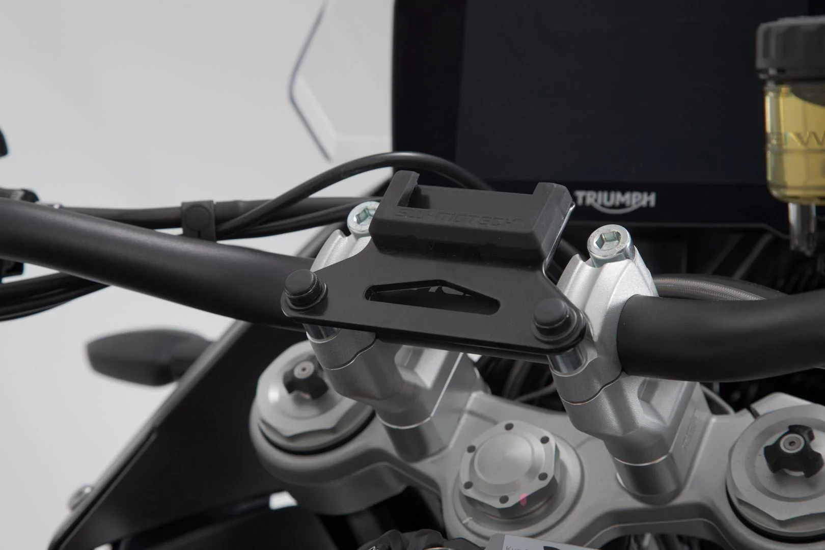GPS Mount for Handlebar Honda / Suzuki / Triumph models Black - Image 3