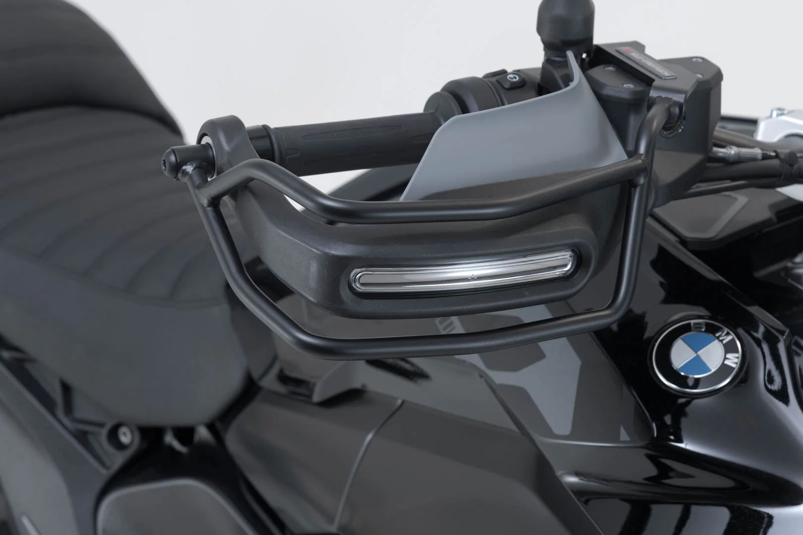 Handguard Black. BMW R 1300 GS (23-). - Image 7