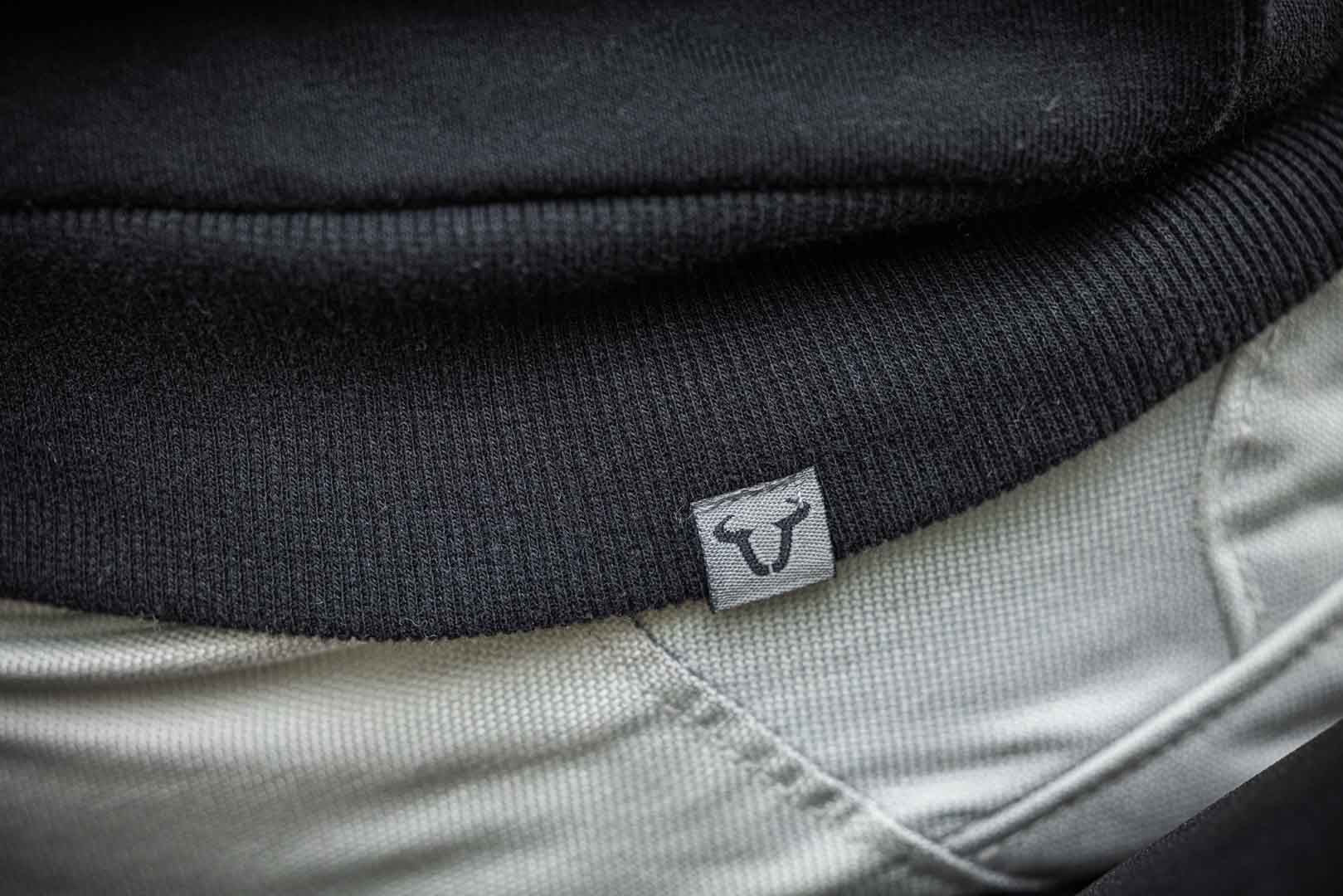 Hoodie - Black Edition Street Line. Black. Unisex. Size M. - Image 3