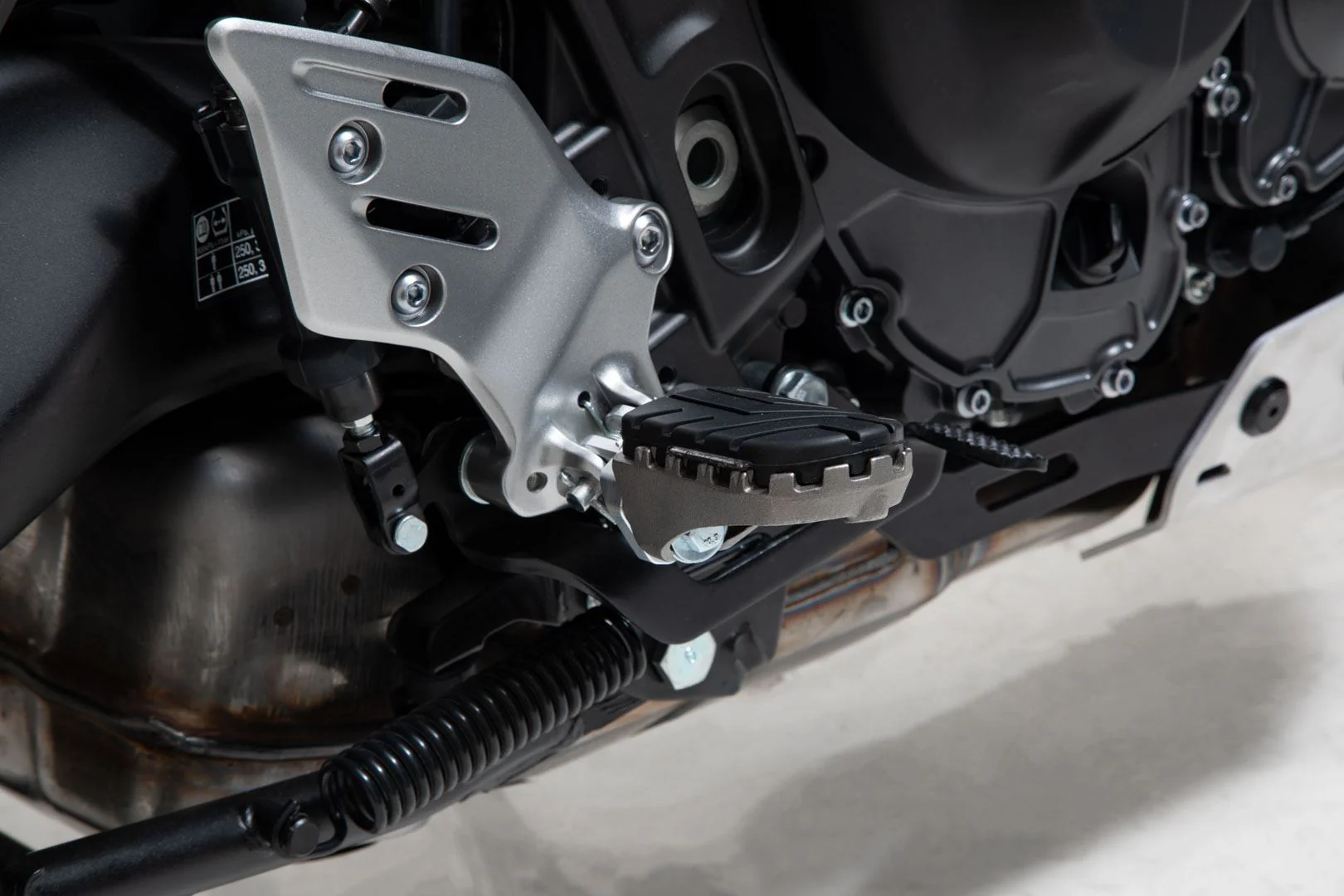 ION Footrest Kit Yamaha Tracer 9 (20-) - Image 4