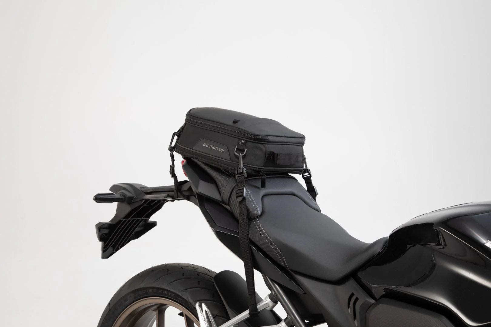 ION S Tail Bag 7-15 litre 600D Polyester / Soft-Vinyl Black - Image 5