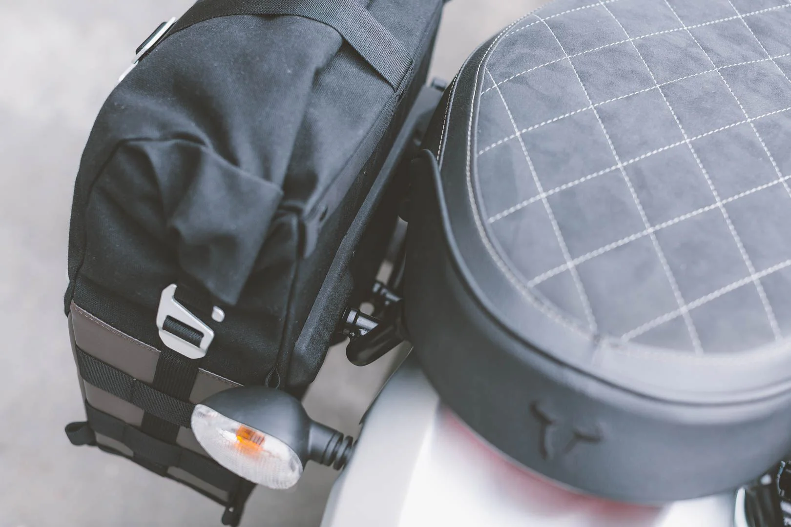Legend Gear Side Bag LC2 13.5 litre For left SLC Side Carrier - Image 4