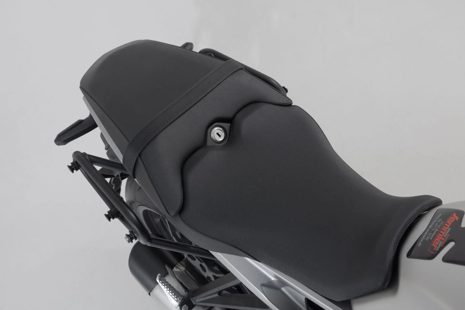 Legend Gear Side Bag System LC Black Edition Honda CB1000R (21-) - Image 4
