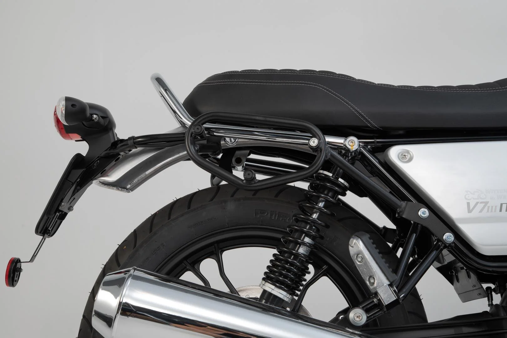 Legend Gear Side Bag System LC Moto Guzzi V7 III (16-) - Image 5