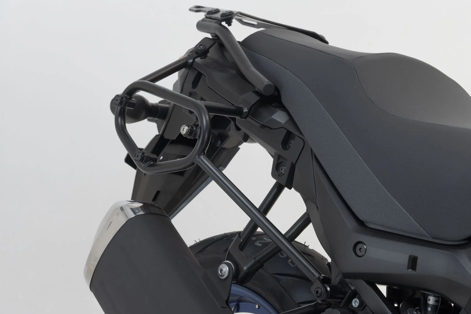 Legend Gear side bag system LC Suzuki DL650 V-Strom (16-) - Image 3