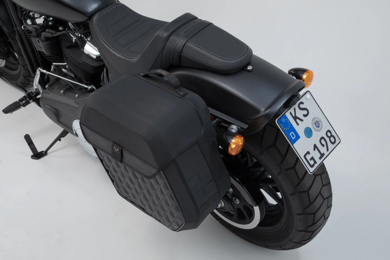 Legend Gear Side Bag System LH Harley-Davidson Softail Fat Bob (17-) - Image 3