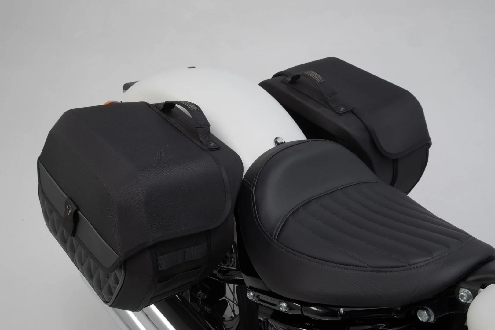 Legend Gear Side Bag System LH Harley-Davidson Softail Slim (17-) - Image 3