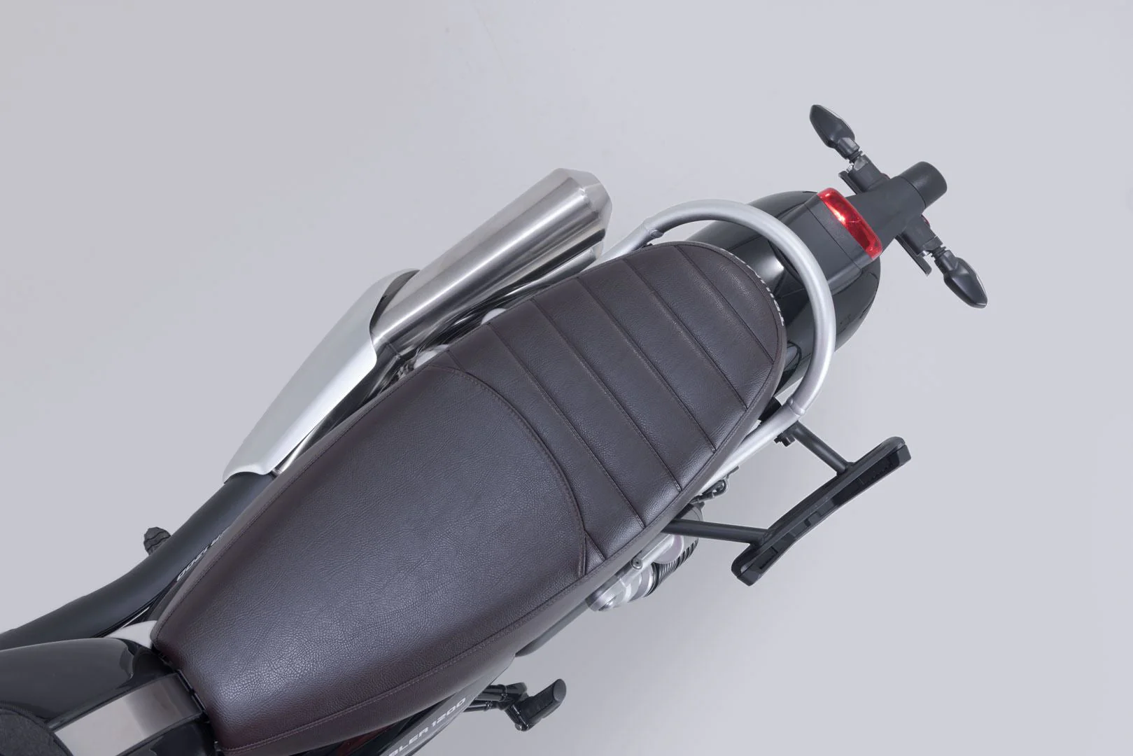 Legend Gear Side Bag system V-LOC 16 l. Scrambler 1200 XC/XE (18-), X/XE (23-). - Image 4