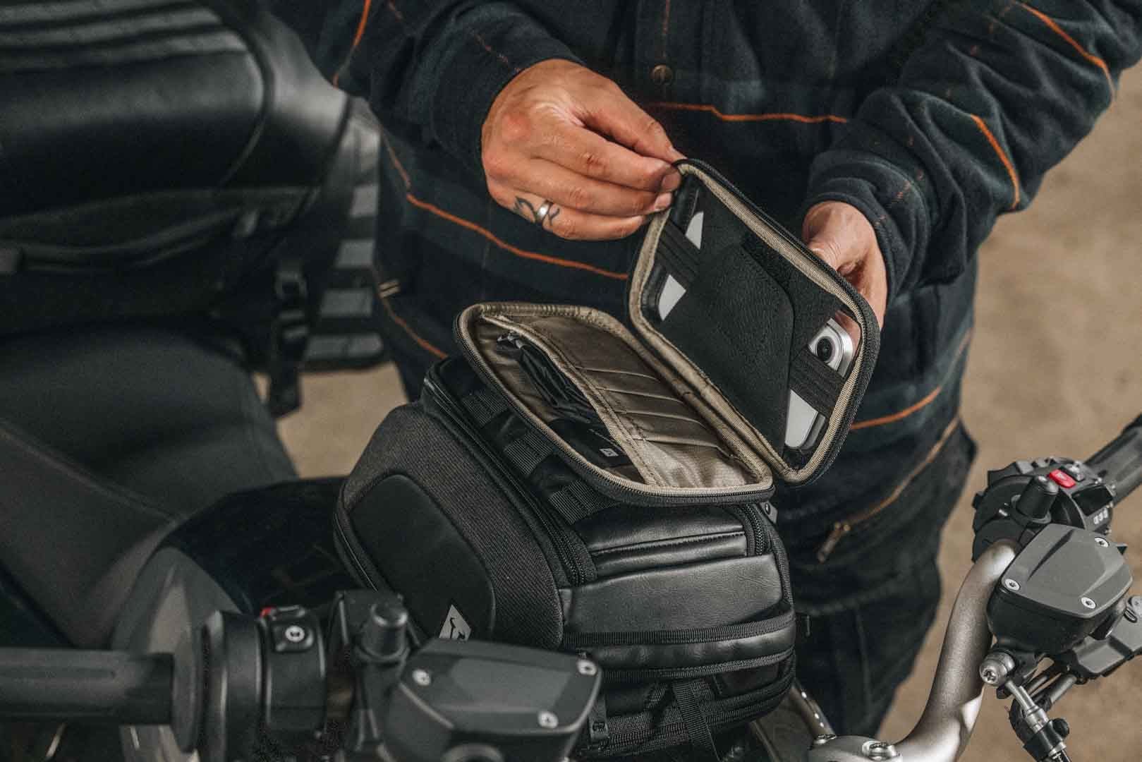 Legend Gear smartphone bag LA11 For MOLLE system. Black. - Image 5