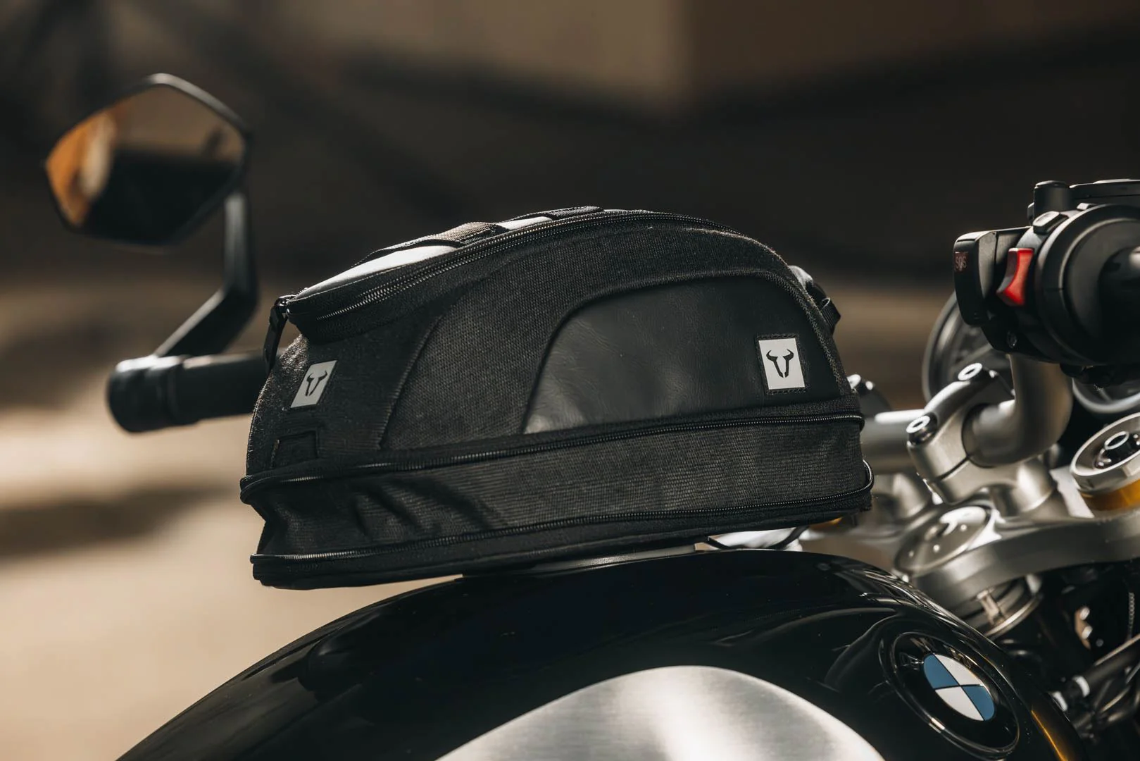 Legend Gear tank bag LT3 For PRO tank ring. Black. 3-5 l. - Image 5