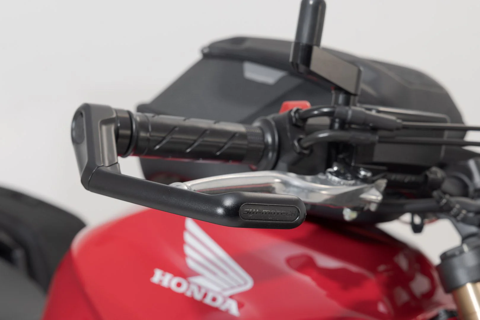 Lever Guards Honda CB650R (18-) - Image 3