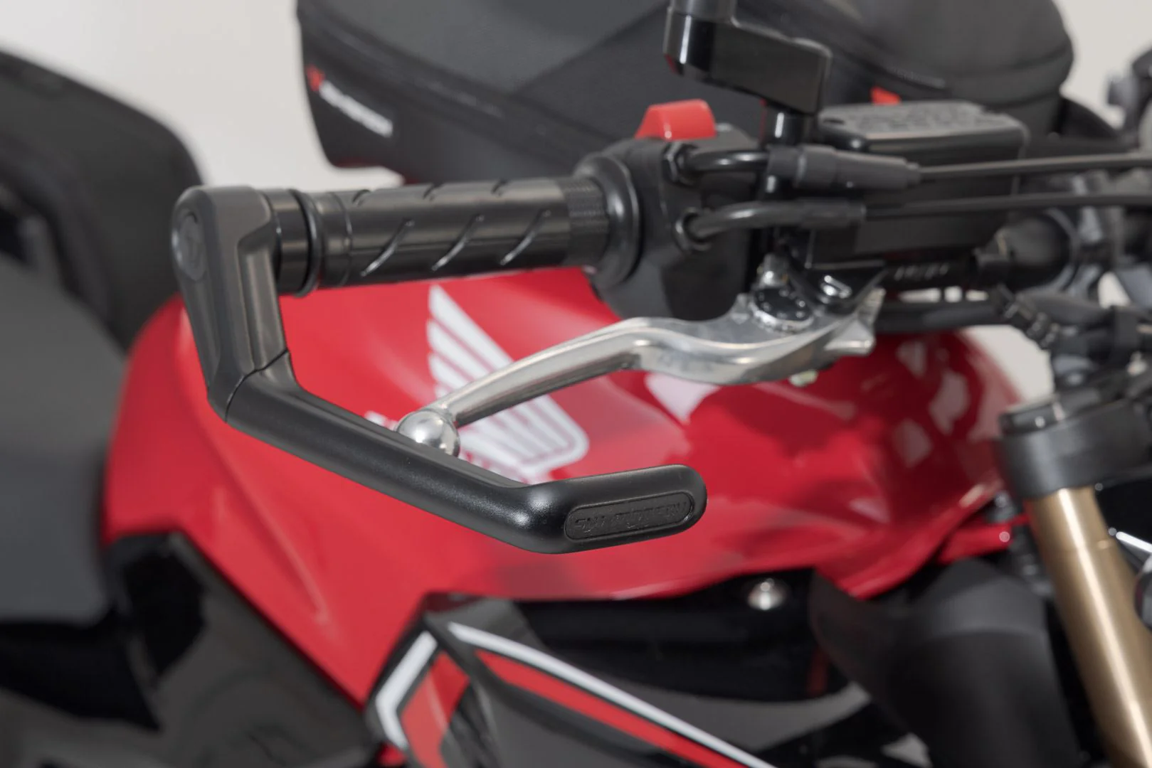 Lever Guards Honda CB650R (18-) - Image 4