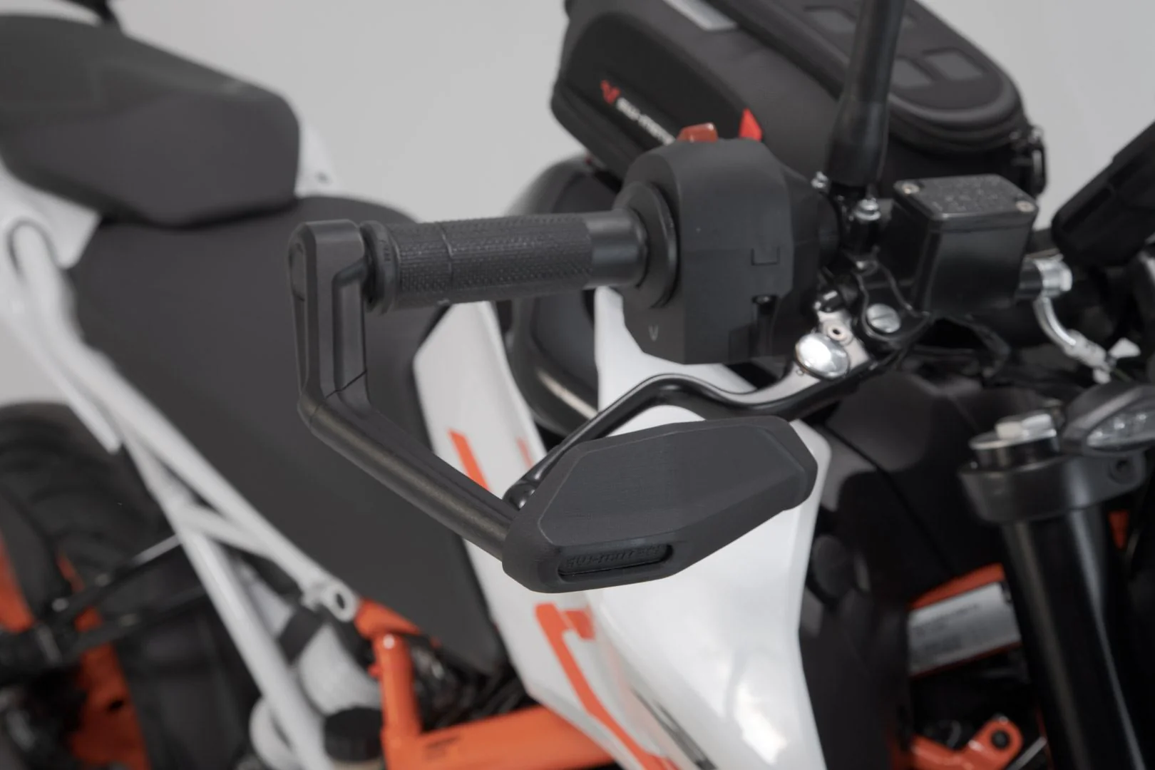 Lever Guards KTM 390 Duke (17-) with Wind Protection Black - Image 4