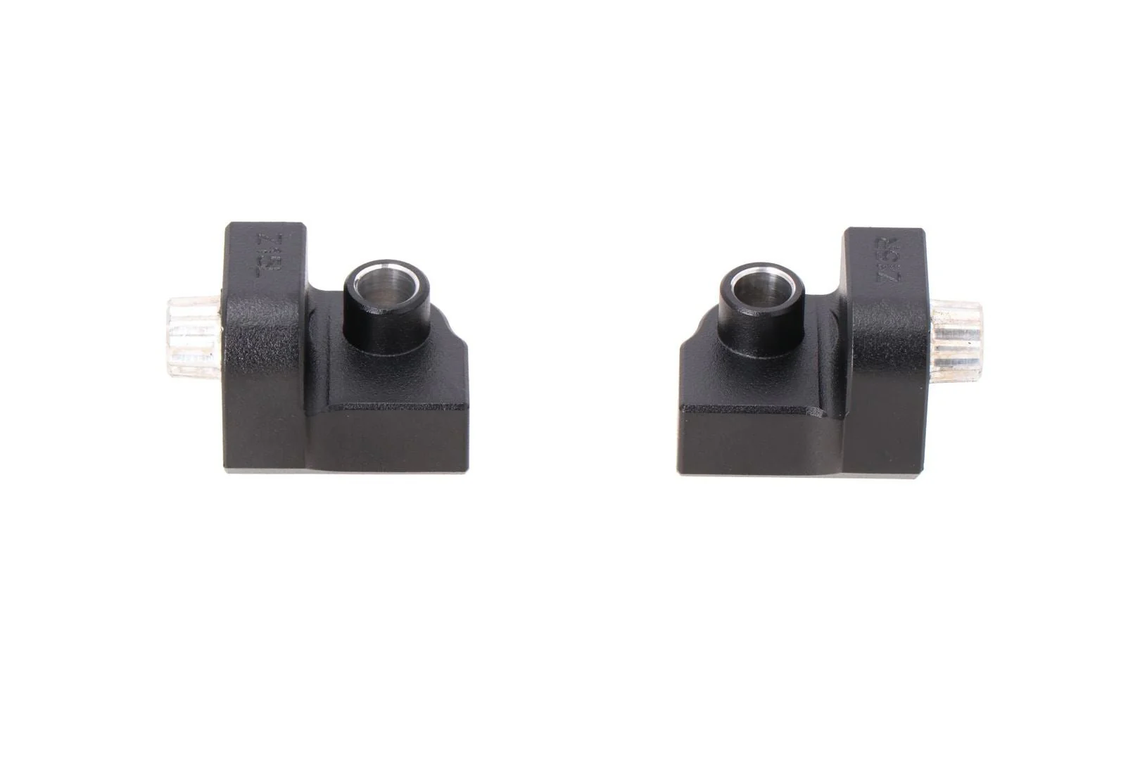 Mounting kit for EVO footrest Black. Yamaha TÈnÈrÈ 700 Modelle (19-).