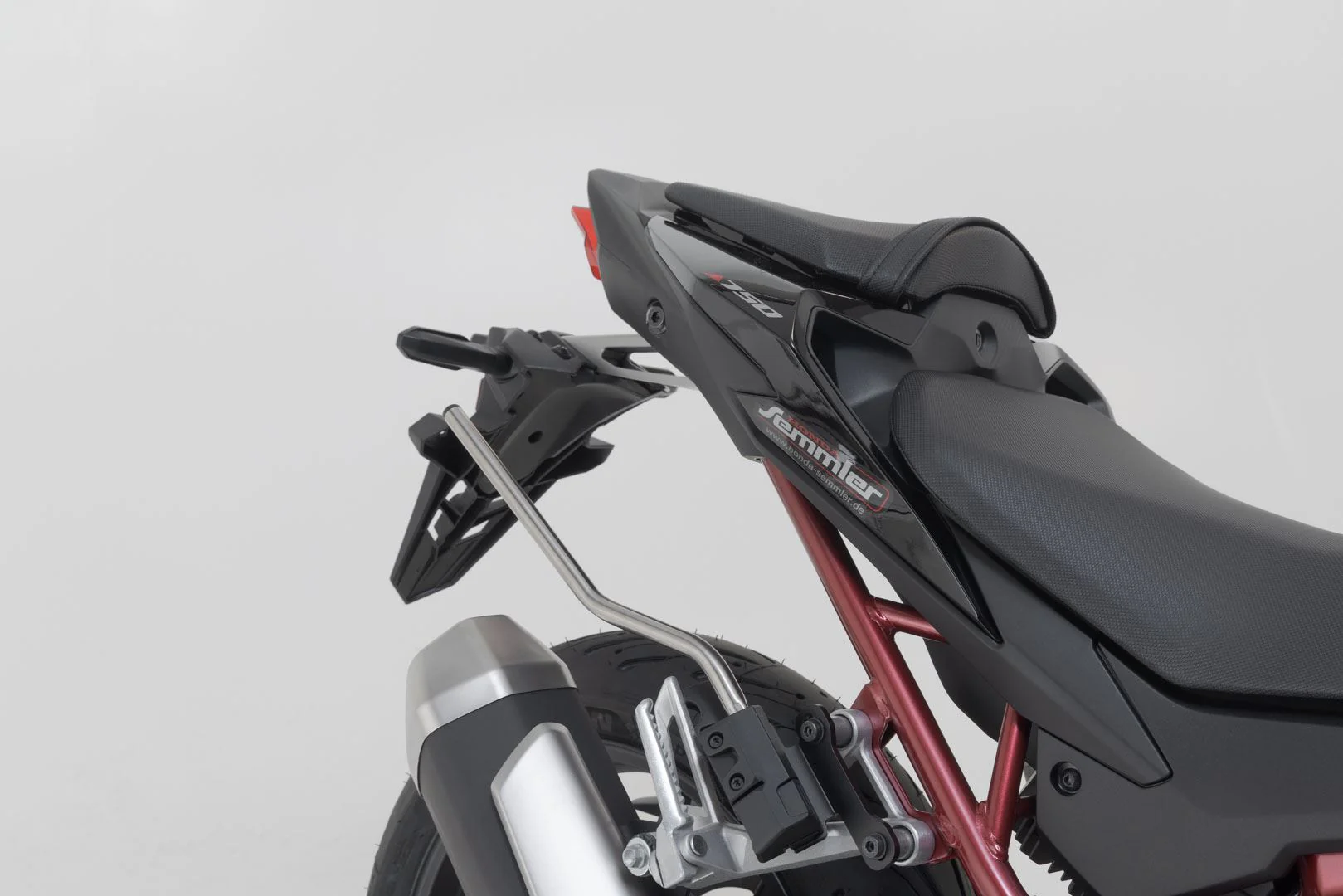 PRO BLAZE H saddlebag set Black. Honda CB750 Hornet (22-). - Image 4