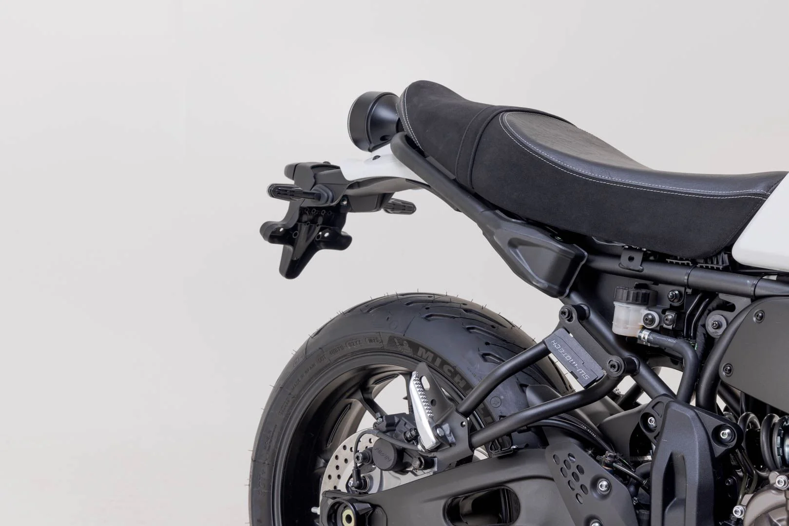 PRO BLAZE H saddlebag set Black. Yamaha XSR700 (15-) XSR700 XT (19-). - Image 5