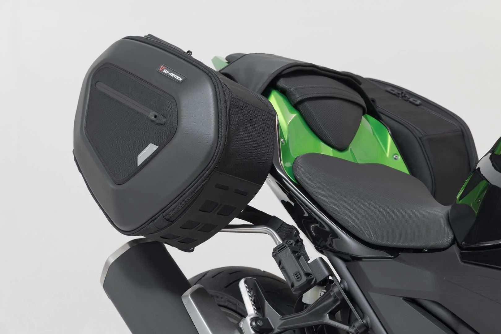 PRO BLAZE H Saddlebag Set Kawasaki Ninja/ Z 400 (18-) Black - Image 3