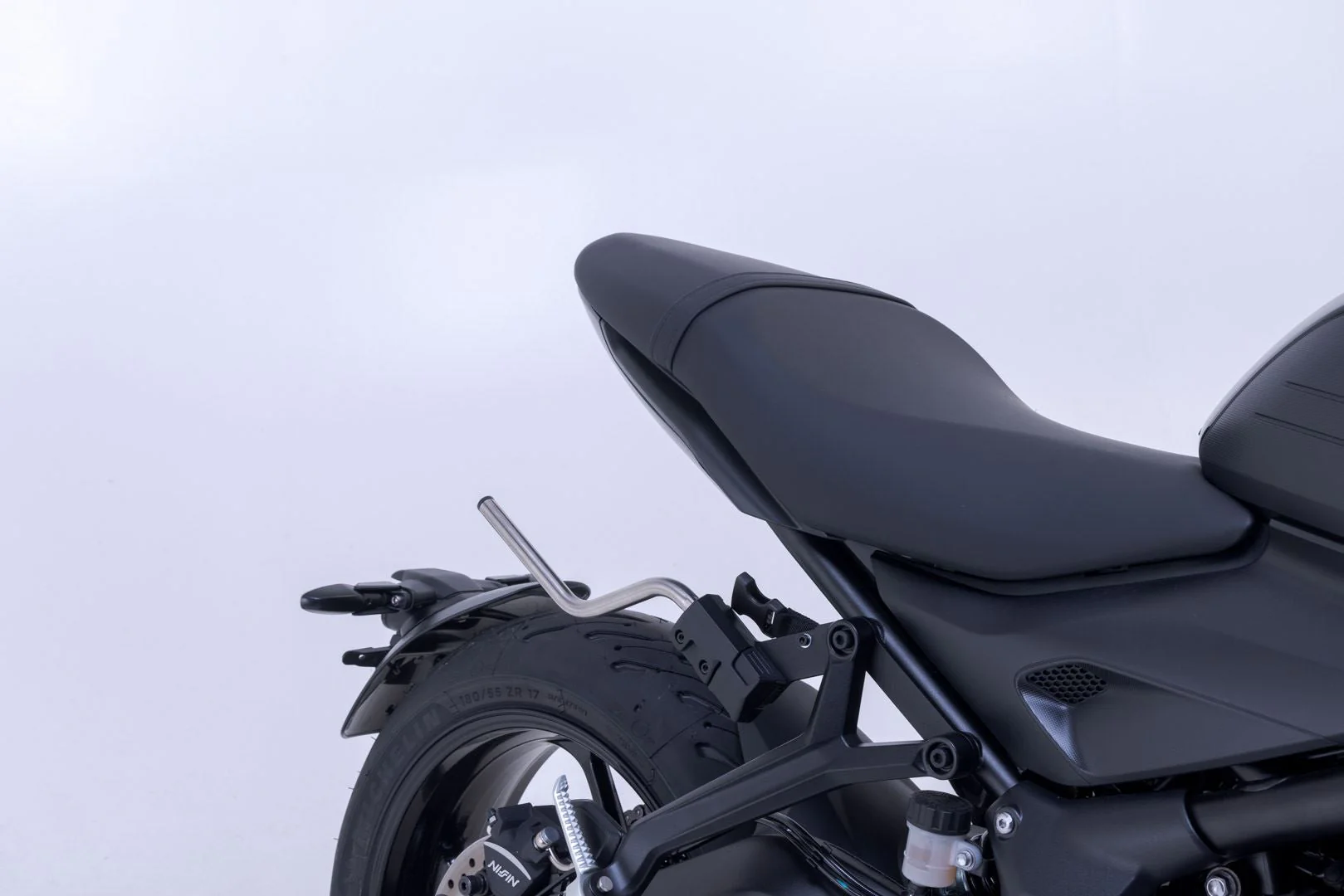 PRO BLAZE H saddlebag set Black. Triumph Trident 660 / Daytona 660. - Image 5
